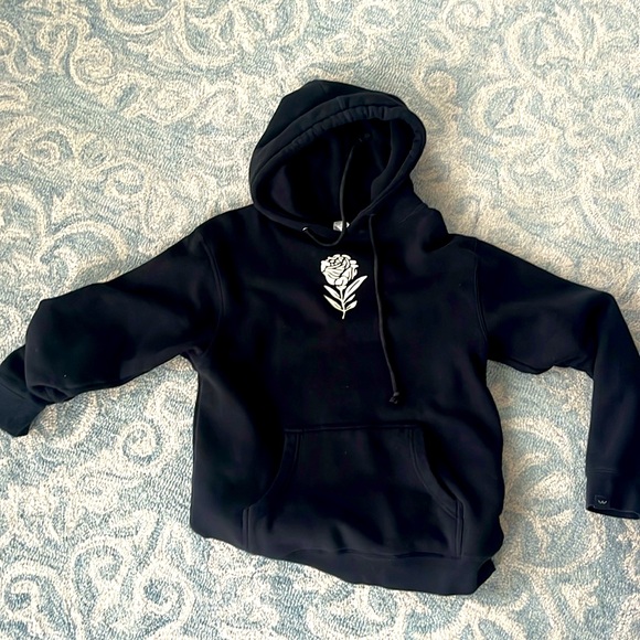 Elevation worship graves hoodie size small EUC - Picture 1 of 2